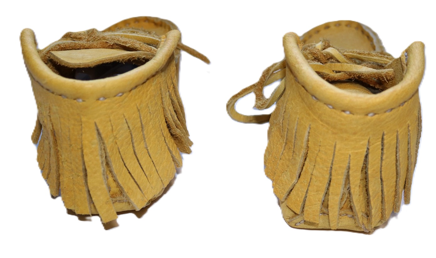 **NEW ITEM -ELK Kids Moccasin Kits - Image 4